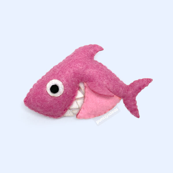 Personaje de Cuento Tiburón rosa